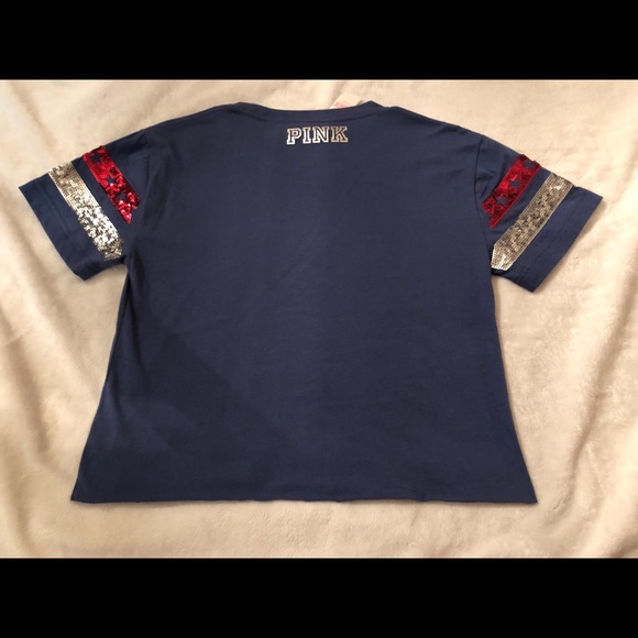 Las Vegas VS Pink U.S.A Top - Picture 2 of 3